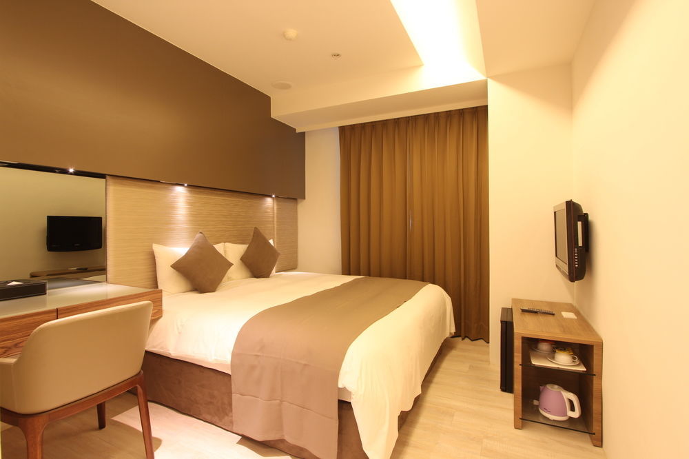 Shin Yuan Celeb Metro Hotel Sin-ču Exteriér fotografie